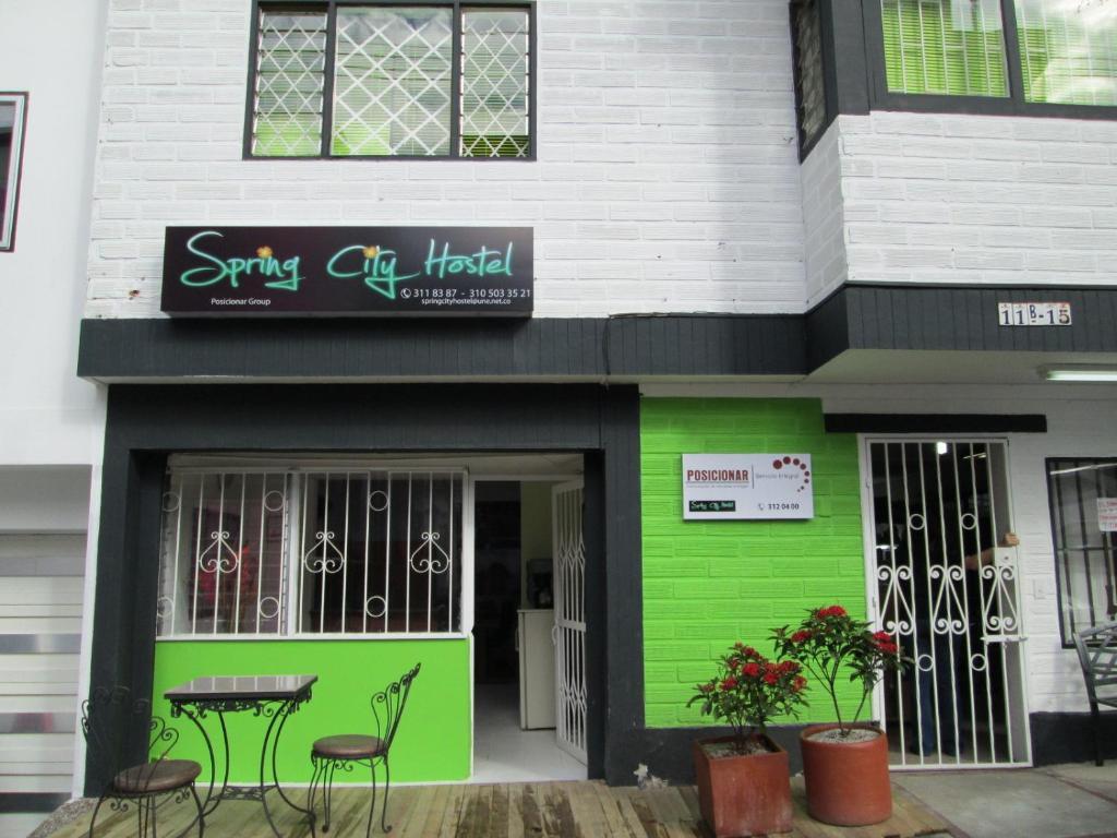 Spring City Hostel Medellin Exterior photo