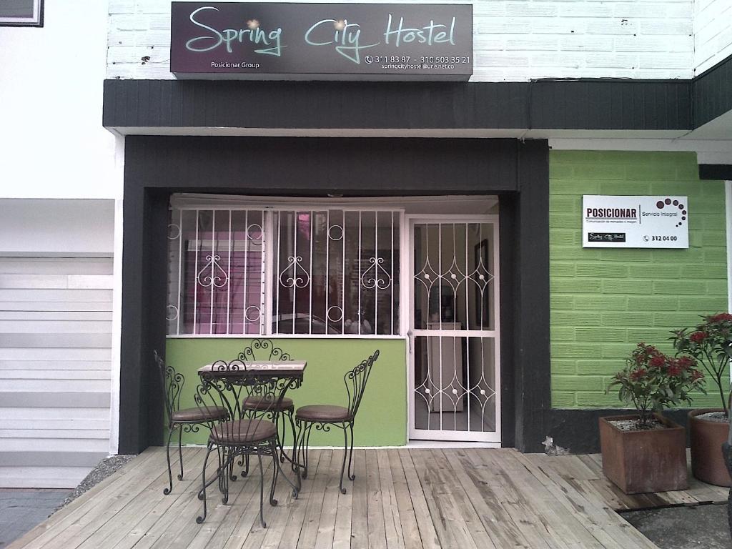 Spring City Hostel Medellin Exterior photo