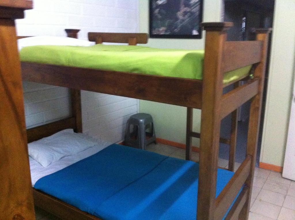 Spring City Hostel Medellin Room photo