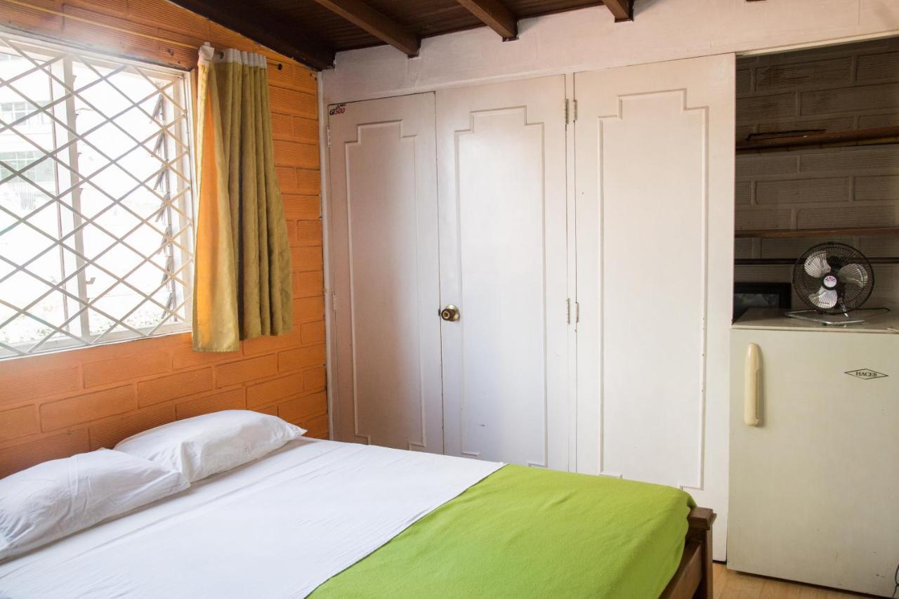 Spring City Hostel Medellin Exterior photo